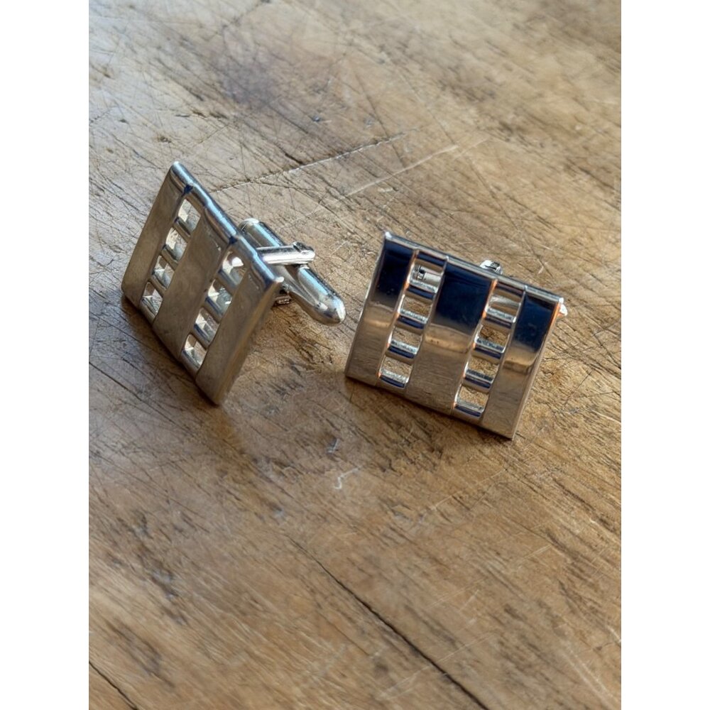 Silver-Toned Rectangular Cufflinks With Textured … - image 7